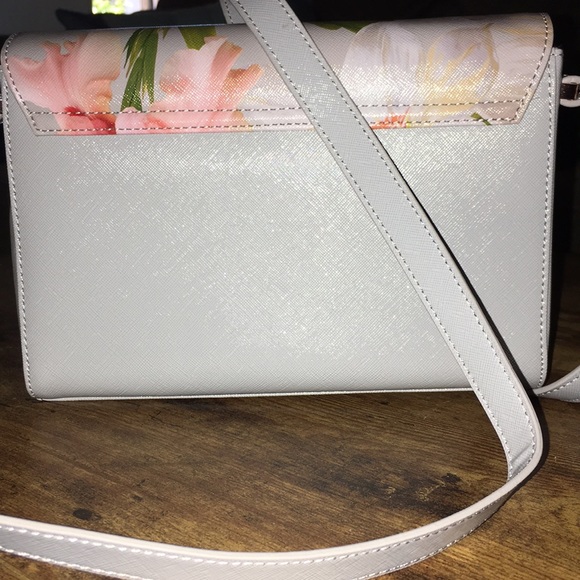 🌸NWT Ted Baker Crossbody Bag 🌸 - Picture 4 of 4